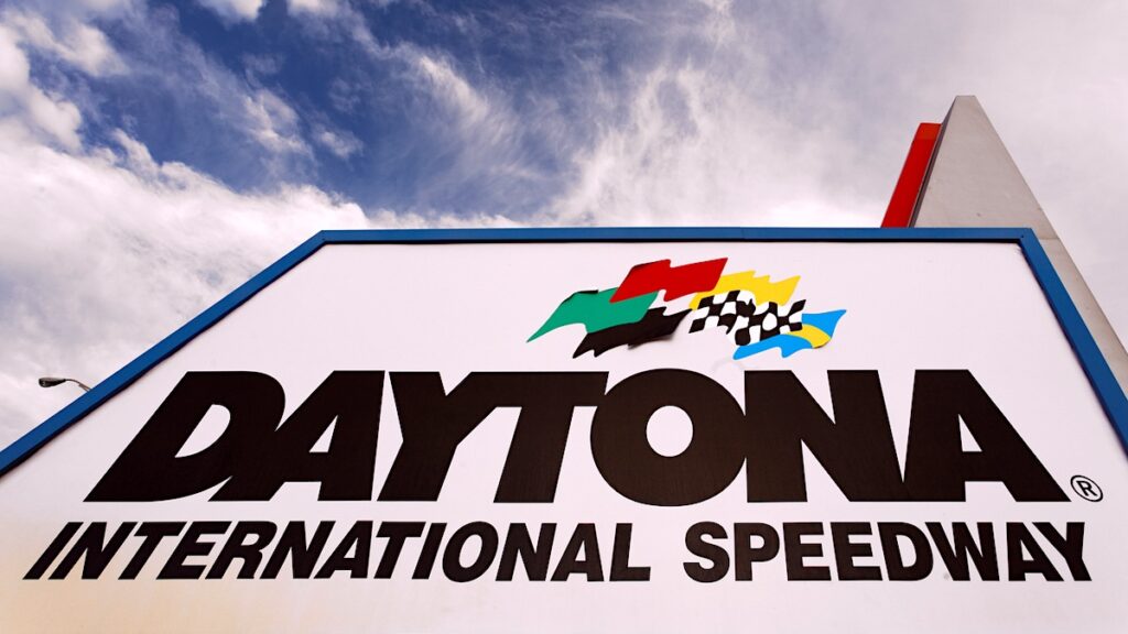 HitchGo Trailer Services at Daytona 500